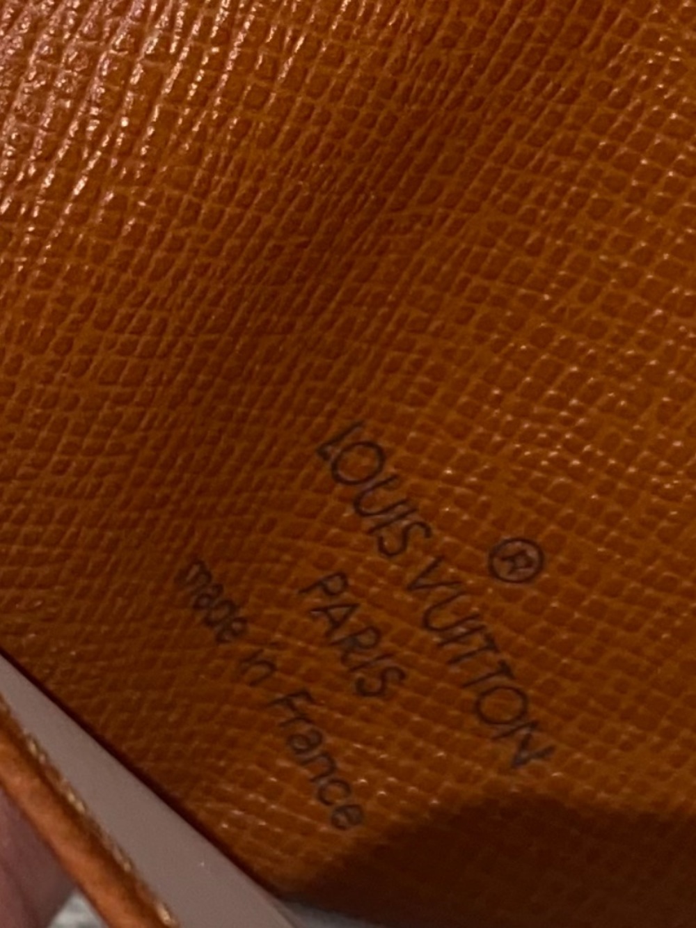 Louis Vuitton Vintage Brown Taiga Leather Card Holder Wallet SP0968 EUC - Picture 11 of 14